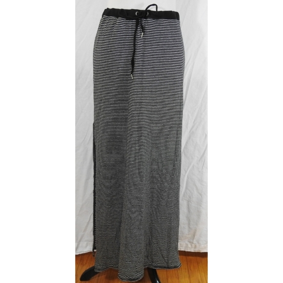 Victoria's Secret Dresses & Skirts - Victoria's Secret Black and White Stripe Maxi Skirt Size Medium
